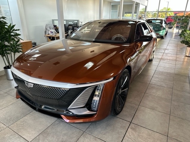 Cadillac Celstiq front view