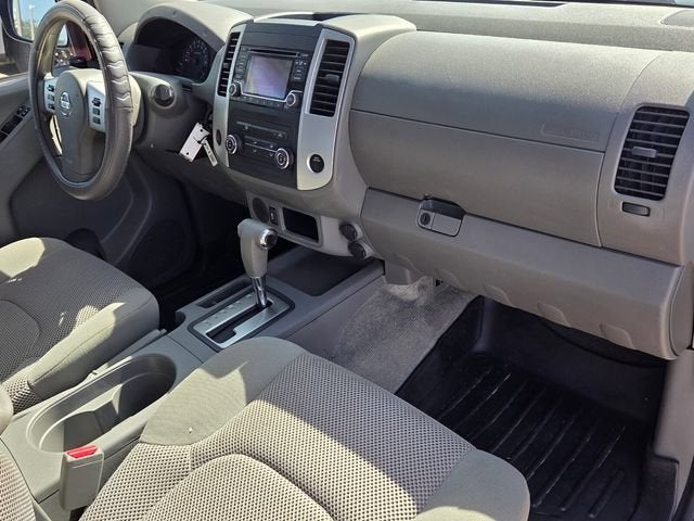 2015 Nissan Frontier SV