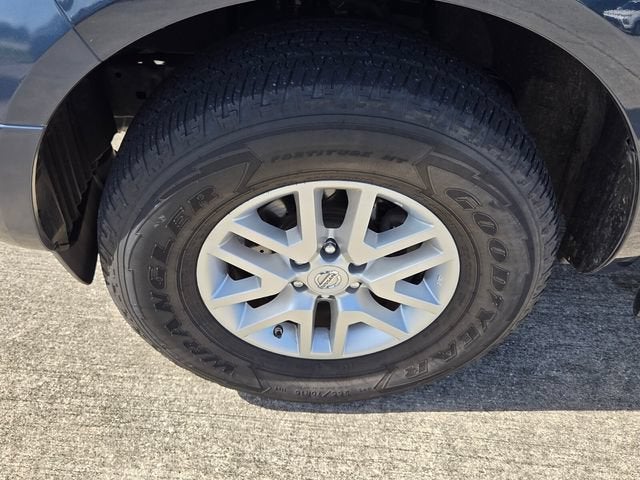 2015 Nissan Frontier SV