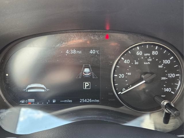 2024 Nissan Kicks SR