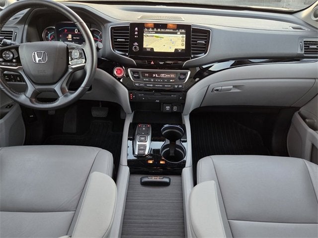 2022 Honda Pilot Touring 7-Passenger