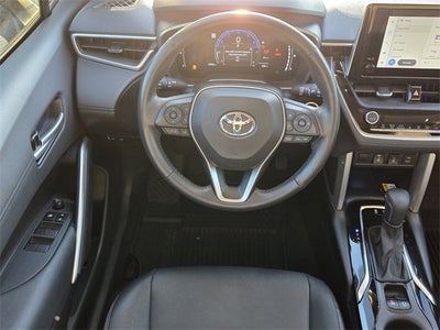 2023 Toyota Corolla Cross XLE