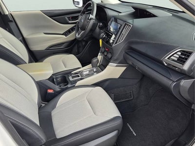 2023 Subaru Forester Base