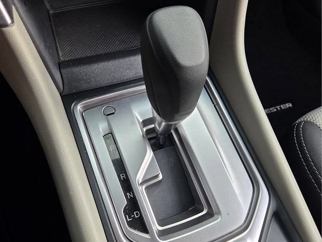2023 Subaru Forester Base