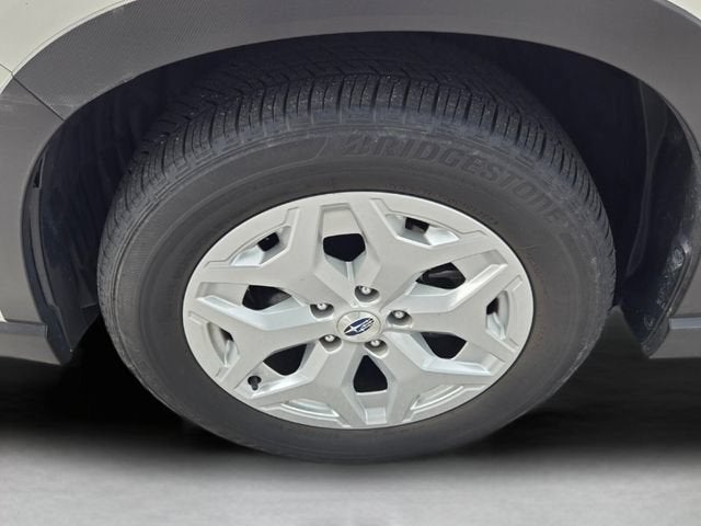 2023 Subaru Forester Base