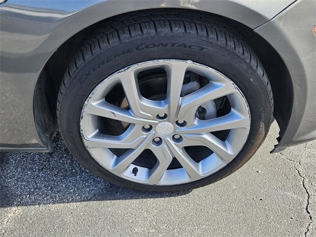 2019 Buick Regal Sportback Avenir