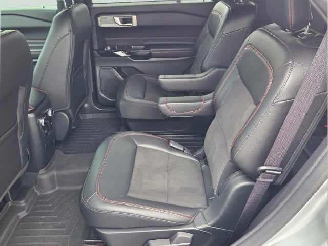 2022 Ford Explorer ST-LINE - Photo 12
