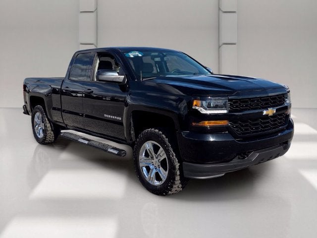 2018 Chevrolet Silverado 1500 Custom