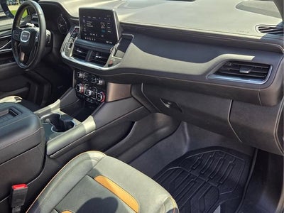 2021 GMC Yukon XL AT4