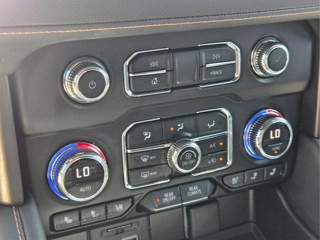 2021 GMC Yukon XL AT4