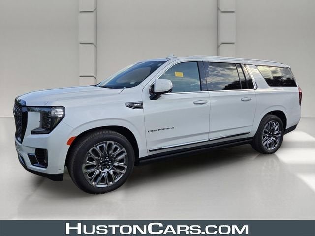 2023 GMC Yukon Denali Ultimate AWD's photo