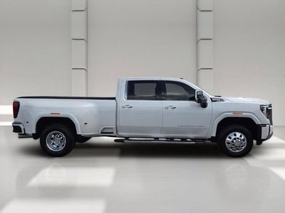2025 GMC Sierra 3500 HD Denali DRW