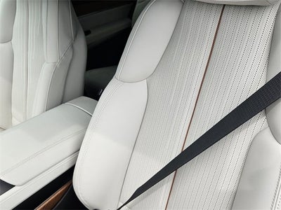 2026 Cadillac VISTIQ Luxury