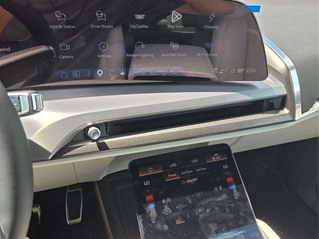 2027 Cadillac VISTIQ Sport