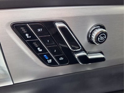 2027 Cadillac VISTIQ Platinum
