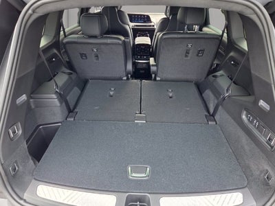 2027 Cadillac VISTIQ Platinum