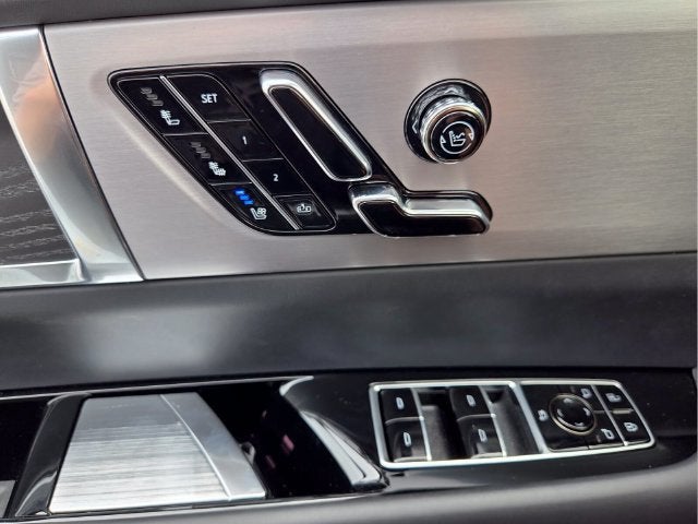 2027 Cadillac VISTIQ Platinum