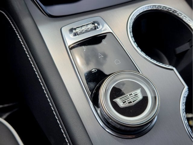 2027 Cadillac VISTIQ Platinum