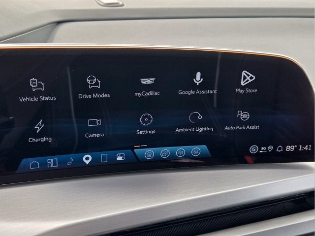 2027 Cadillac VISTIQ Platinum