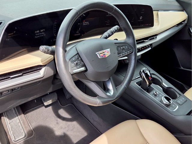 2025 Cadillac XT4 Premium Luxury