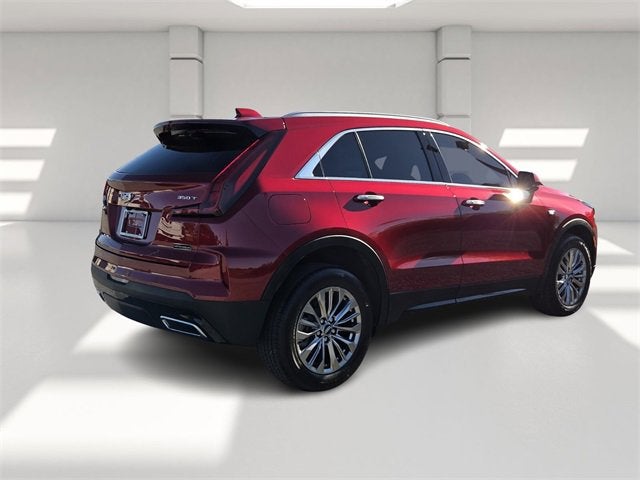 2025 Cadillac XT4 Premium Luxury