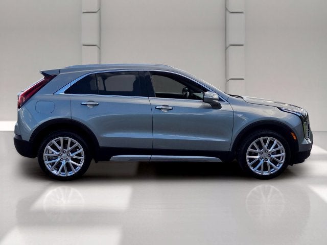 2023 Cadillac XT4 FWD Premium Luxury