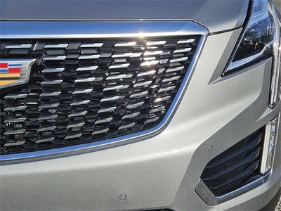2026 Cadillac XT5 Luxury