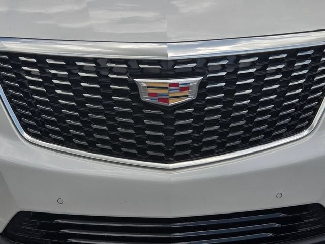 2026 Cadillac XT5 Luxury