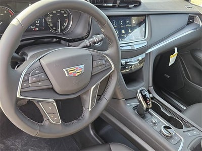 2026 Cadillac XT5 Luxury