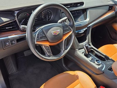 2023 Cadillac XT5 FWD Premium Luxury