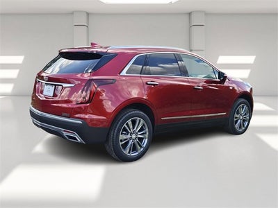 2025 Cadillac XT5 Premium Luxury