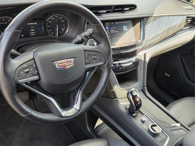 2025 Cadillac XT6 Premium Luxury