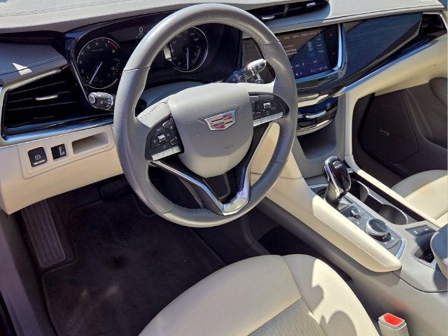 2022 Cadillac XT6 Premium Luxury