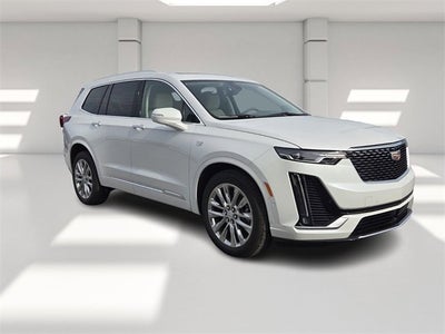 2025 Cadillac XT6 Premium Luxury