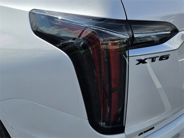 2025 Cadillac XT6 Sport