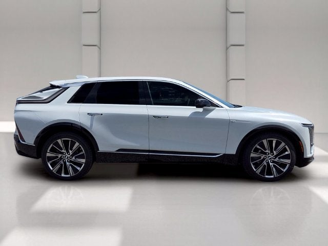 2027 Cadillac LYRIQ Signature Luxury