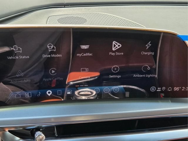 2027 Cadillac LYRIQ Signature Luxury