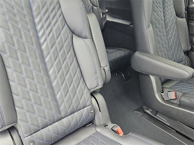 2026 Cadillac ESCALADE IQL Sport