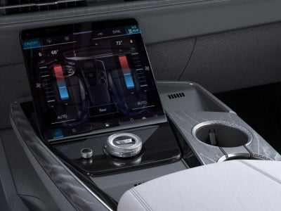 2026 Cadillac ESCALADE IQL Sport