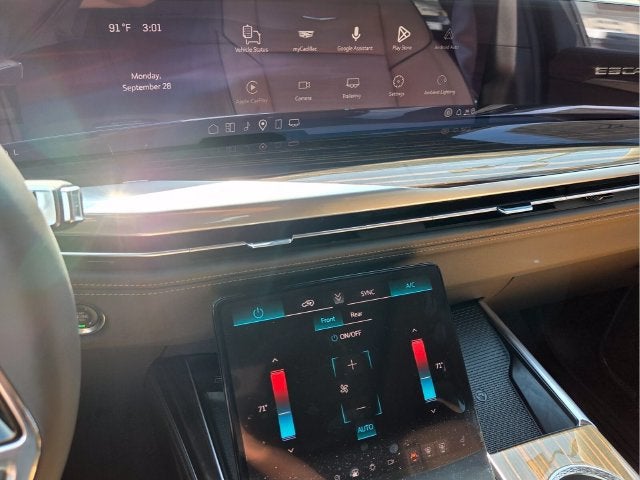 2026 Cadillac Escalade Luxury