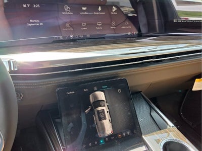 2026 Cadillac Escalade ESV Luxury