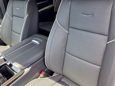 2026 Cadillac Escalade ESV Luxury