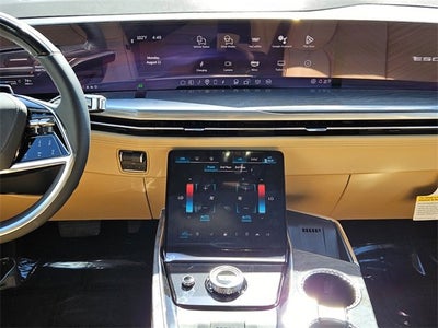 2025 Cadillac ESCALADE IQ Luxury 2