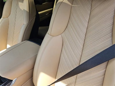 2025 Cadillac ESCALADE IQ Luxury 2