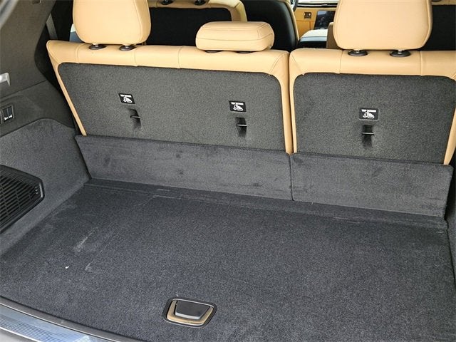 2025 Cadillac ESCALADE IQ Luxury 2