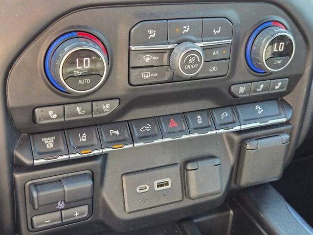 2022 Chevrolet Silverado 3500 HD High Country