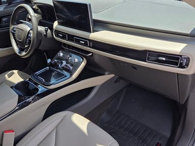 2022 Lincoln Nautilus Standard