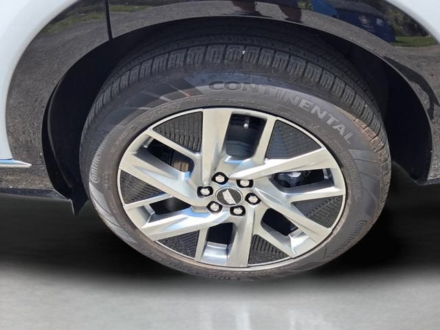 2027 Cadillac OPTIQ Luxury