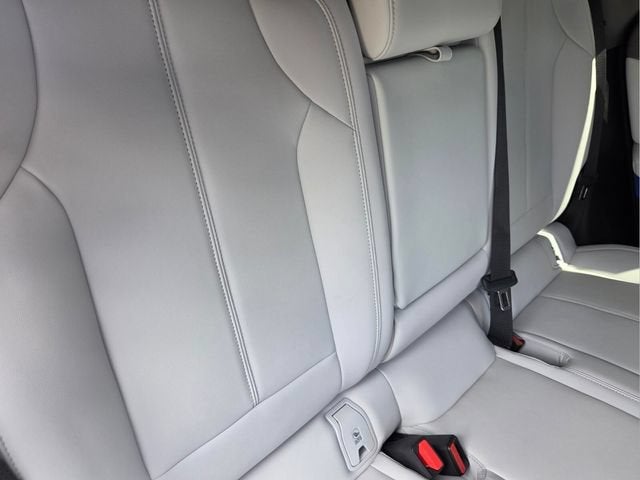 2027 Cadillac OPTIQ Luxury
