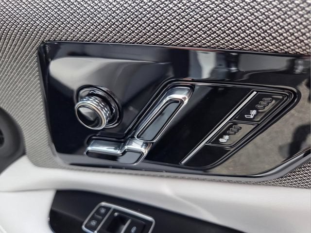 2027 Cadillac OPTIQ Luxury